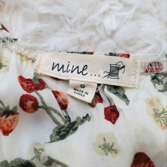 Mine Floral Strawberry Wide Leg Spaghetti Crisscross Strap Cottagecore Romper - Picture 6 of 6